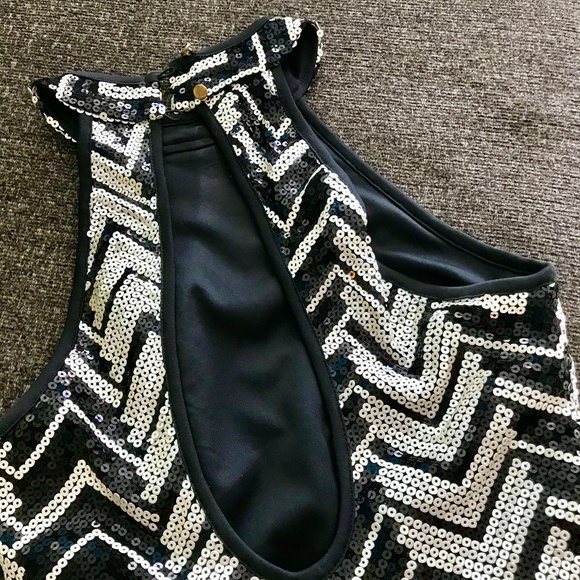 Cocktail/Party Dress - Picture 4 of 6